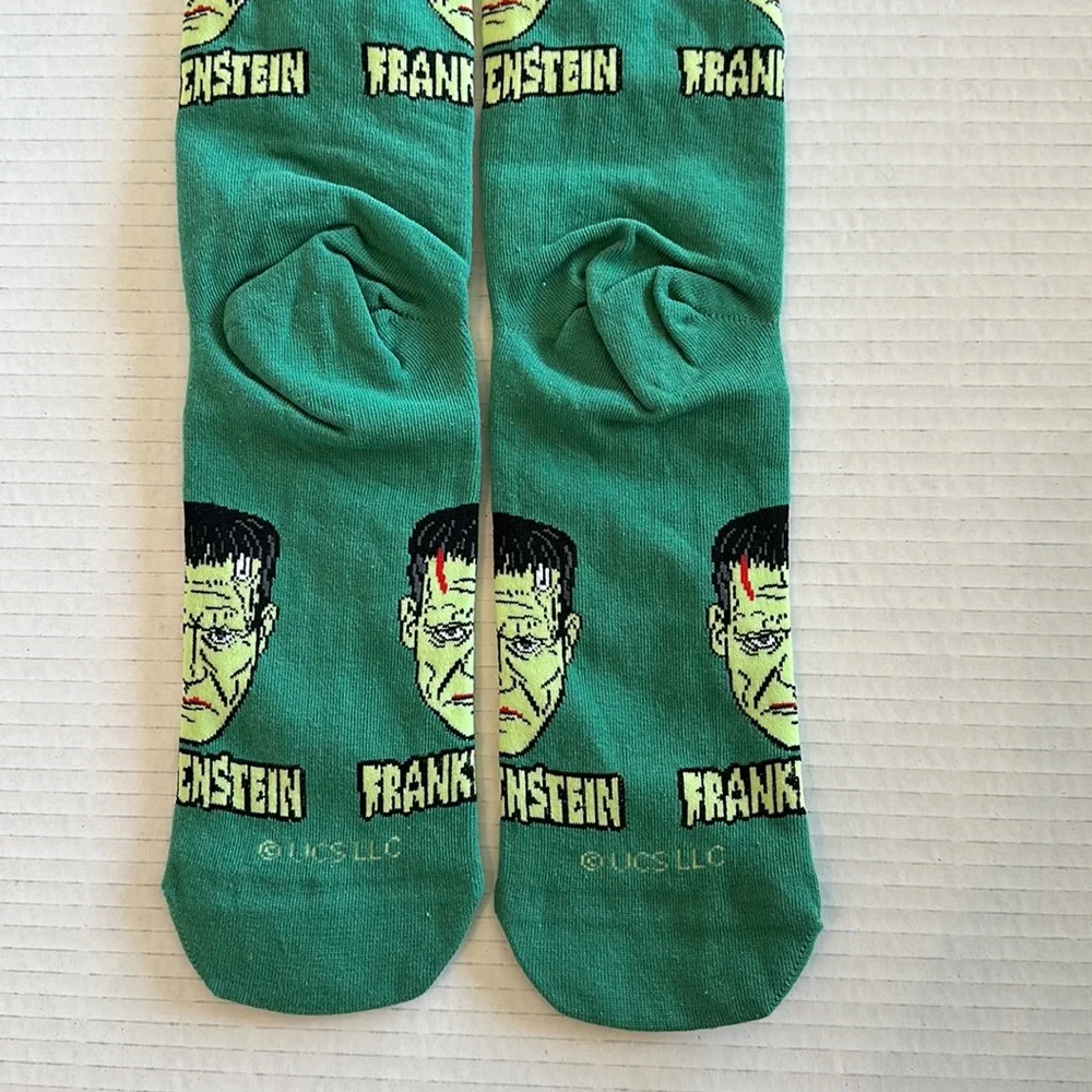 Last One ** Frankenstein green Halloween Novelty crew socks